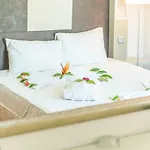 Maira Beach 4*