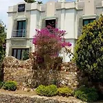 Otel Maira Beach 4*