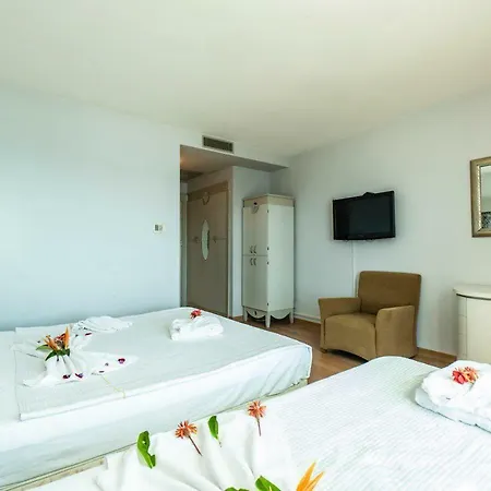 Maira Beach Szálloda Bodrum