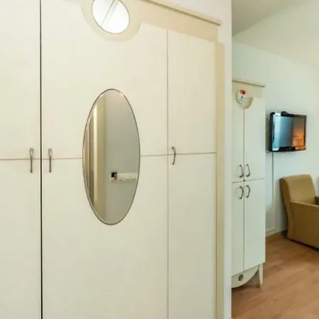 Maira Beach 4*